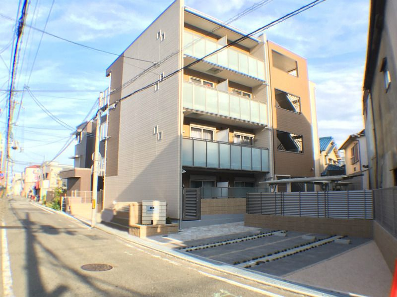 クレイノ初島の外観|きれいな外観です