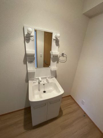 ボルベール調布ヶ丘の洗面所