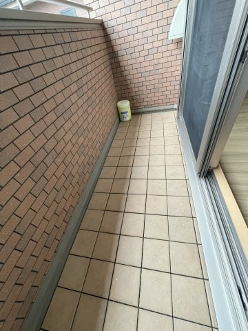 ボルベール調布ヶ丘のバルコニー