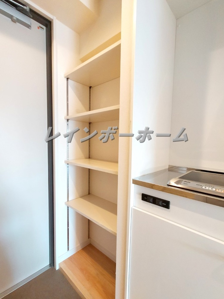 アトーレ上福岡マンションの玄関
