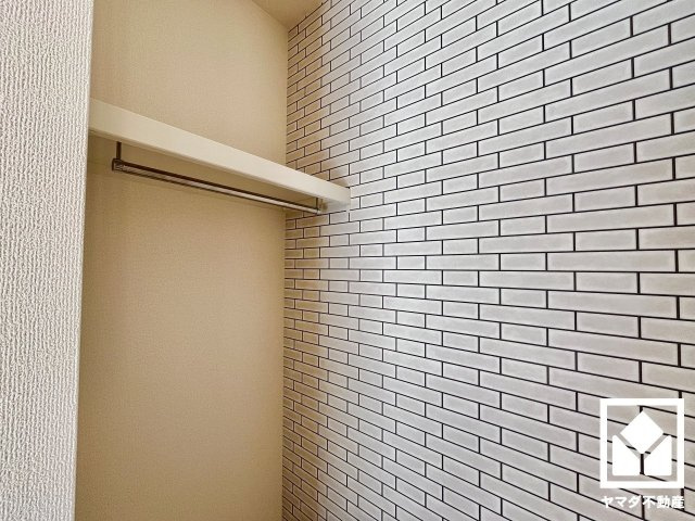 大津市雄琴５丁目　2期　11号棟の収納