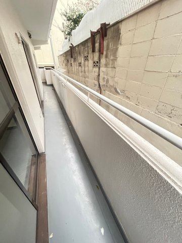 サンヴィラ中山手のバルコニー