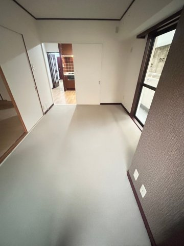 サンヴィラ中山手の寝室