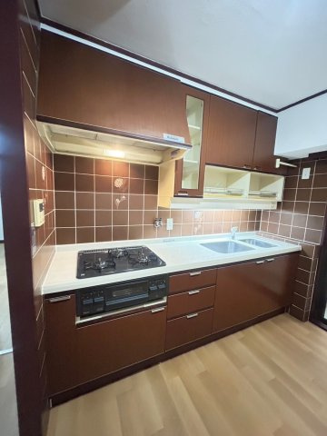 サンヴィラ中山手のキッチン