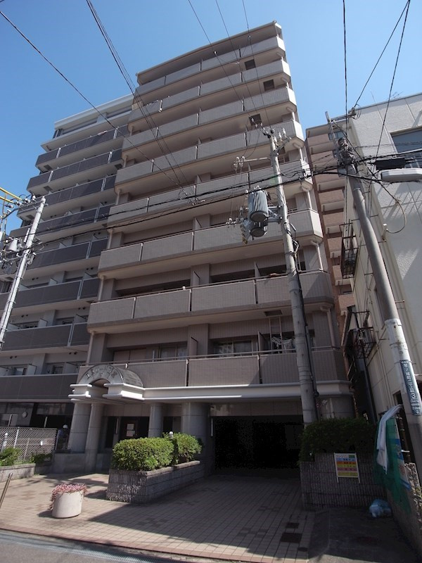 エスリード三宮の外観