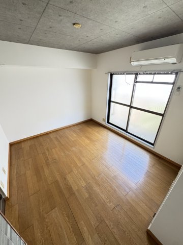 コスモメイト北野の寝室