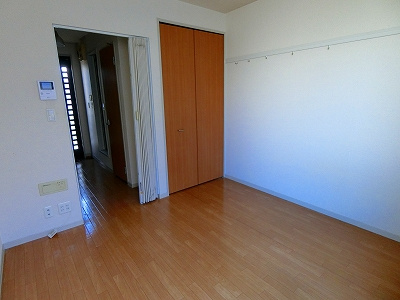 フローラ東中野 の居間・リビング