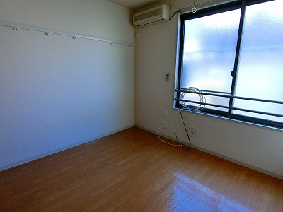 フローラ東中野 の居間・リビング