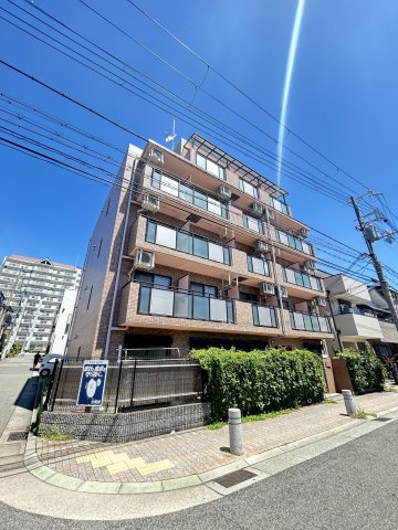 シーズ六甲道の外観