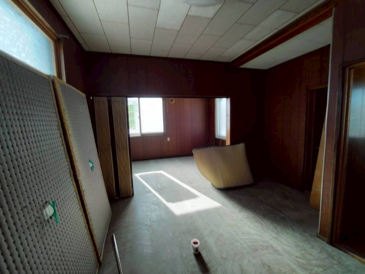 武佐1丁目21　中古住宅の洋室|2階　7帖洋室