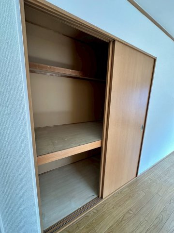 サンハイツ香枦園の収納