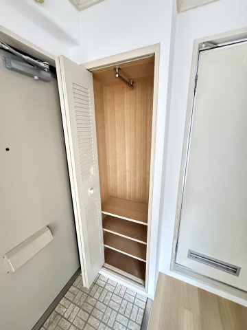 コスモプラザ三宮の収納