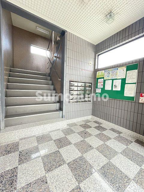 コンフォート南塚口PⅡのロビー