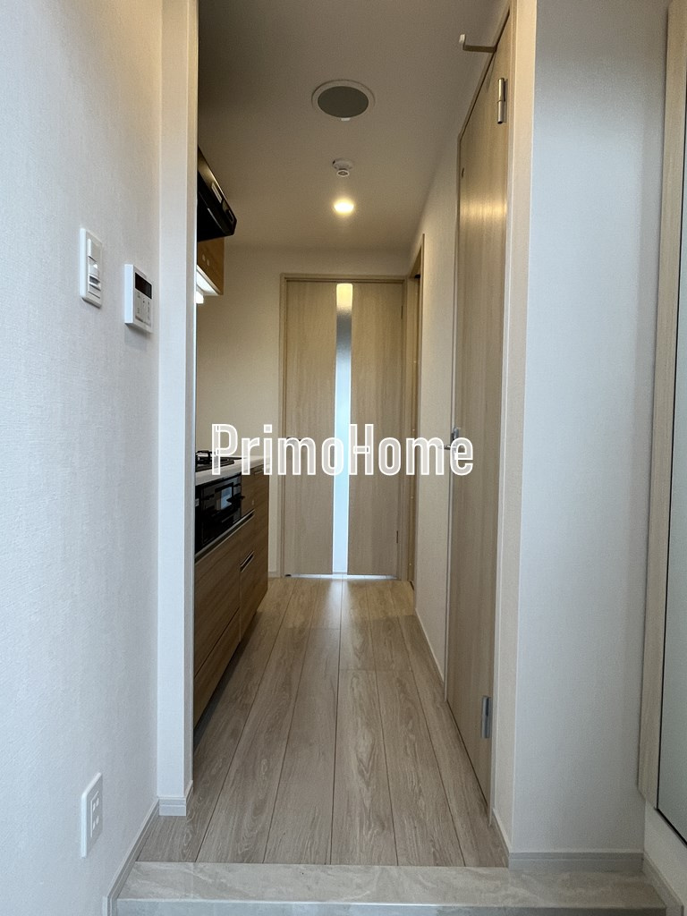 ラグゼナ秋葉原の玄関