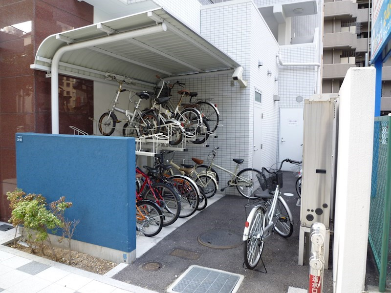 カスタリア三宮の外観