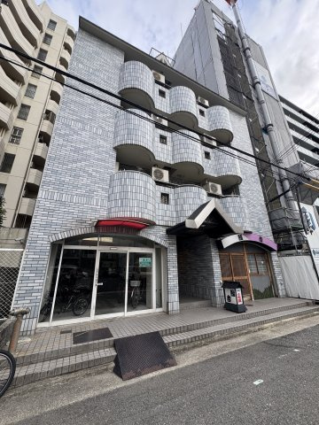 サンロイヤル湊川の外観