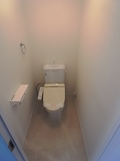 グランパレ苦楽園　北棟のトイレ