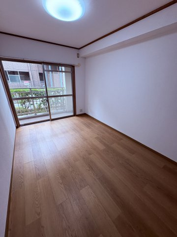 サンハイツ荒田の寝室