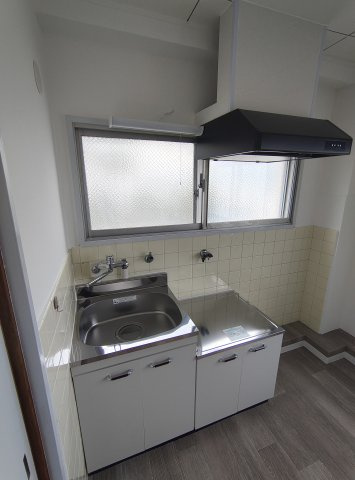 サニー神戸マンションのキッチン