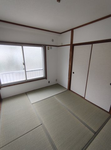 サニー神戸マンションの和室