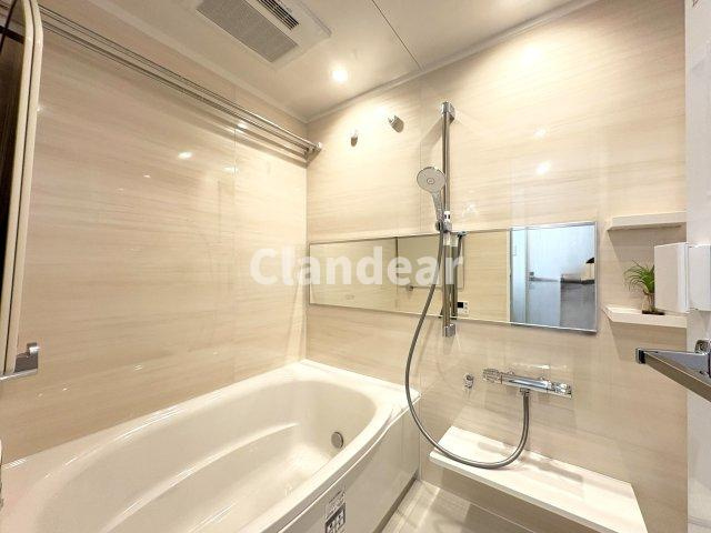 モア・クレスト荒川公園ソレーユ館の浴室|ドキドキの新生活も、安心してスタート。ぴったりの住まいを見つけませんか？クランディアが一緒に住まい選びをサポートします‼　まずは、お気軽にお問合せください　＃クランディア