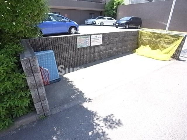 グレンツェント甲東園の外観