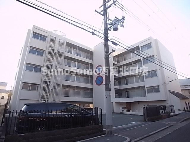 カサ・デラ・ルーチェ苦楽園の外観