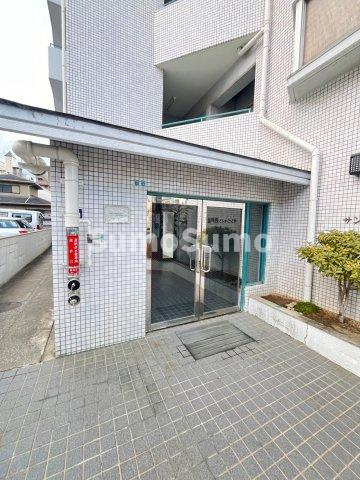 サンシャイン西芦屋のエントランス