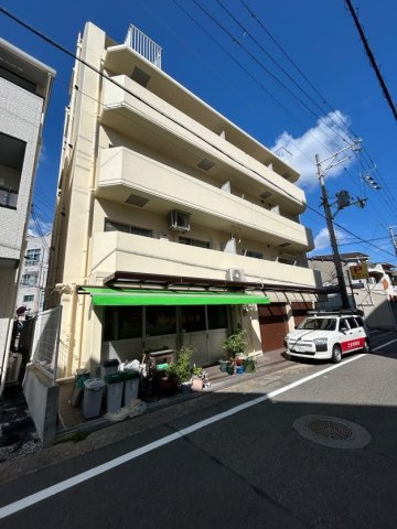 エフアール板宿の外観