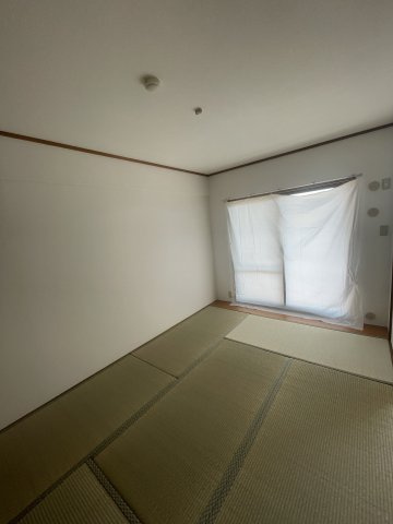 グレーシィ須磨アルテピアⅢ番街１期棟の和室