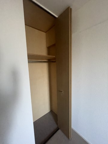 グレーシィ須磨アルテピアⅢ番街１期棟の収納
