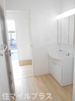 【独立洗面台】 | 矢吹町東郷新築一戸建て2棟 | 朝の身支度には欠かせない独立洗面化粧台