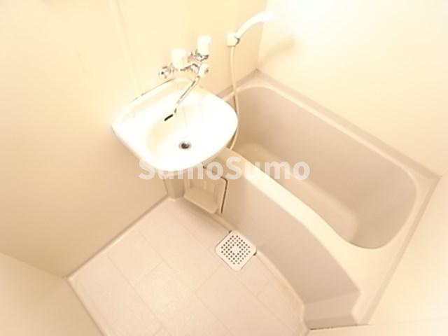 エスリード三宮の浴室