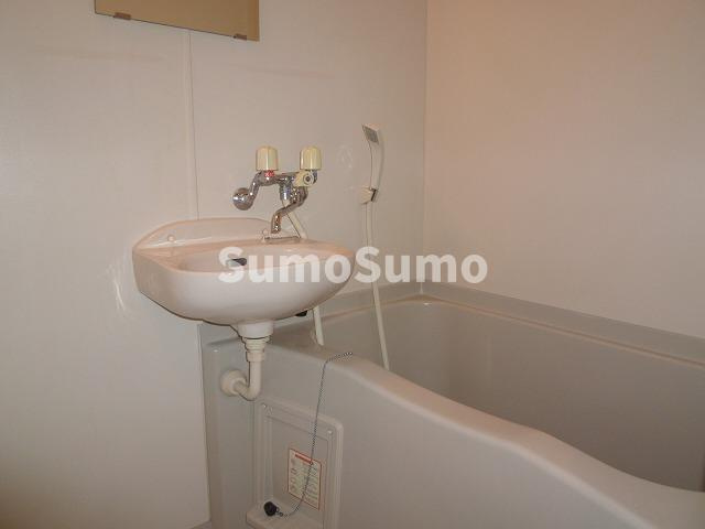 エスリード三宮の洗面所