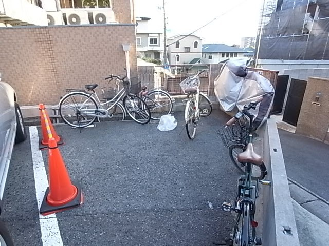 サンビルダー北野ザベースのその他共用部分