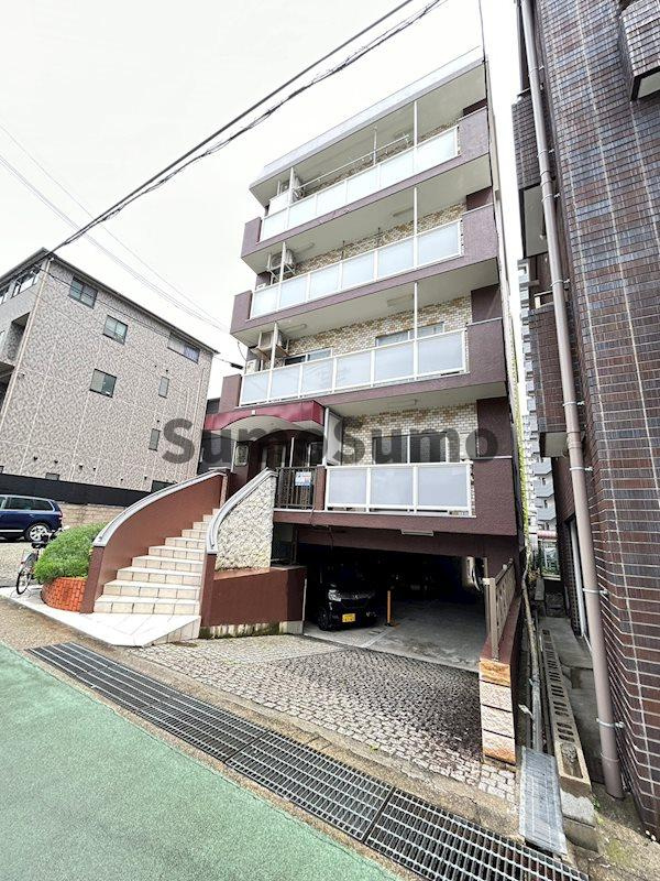 サンビルダー三宮東の外観