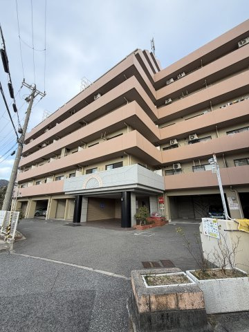 シーガルパレス神戸山の手の外観