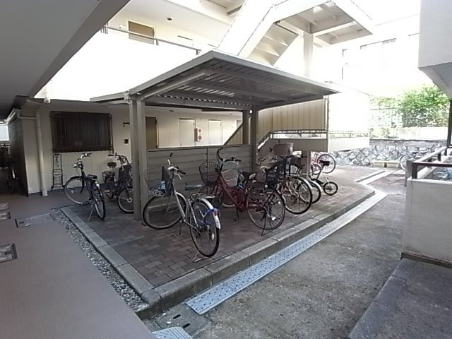 サンパレス六甲の外観