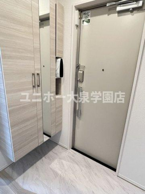 【玄関】 | グラナーデ貫井