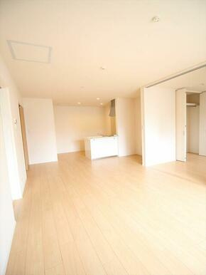 【居間・リビング】 | メゾンハーモニー