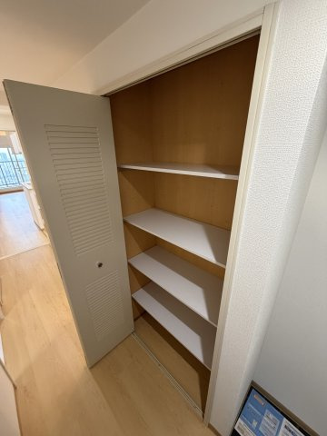 コープ野村高取台の収納