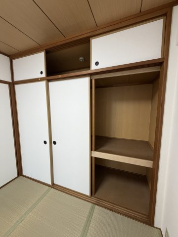 コープ野村高取台の収納