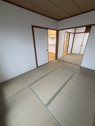 コープ野村高取台の和室