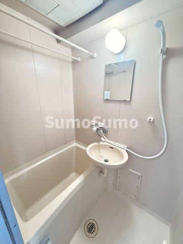 サンハウス御影本町の浴室|コンパクトで使いやすいお風呂です
