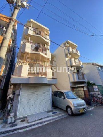 ヴィラプレミエールの外観