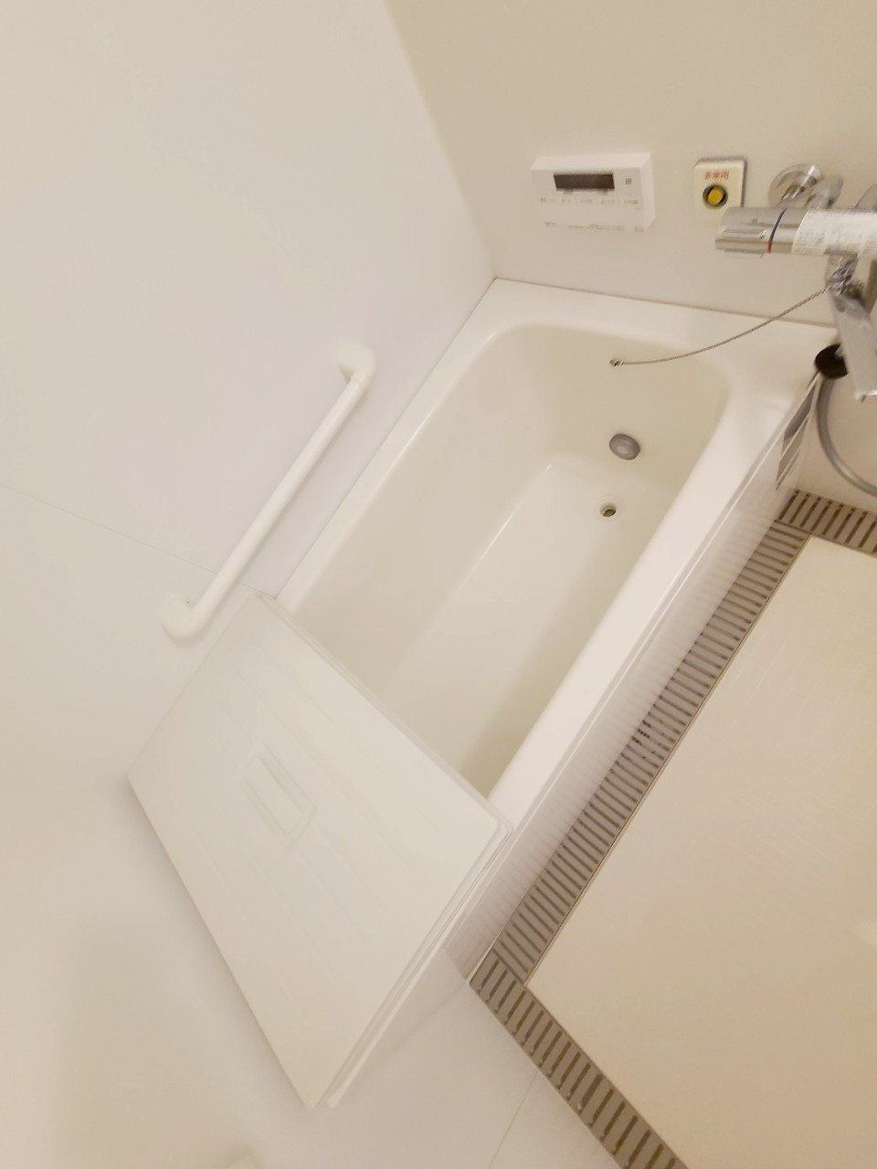 UR西宮マリナパークシティ丘のある街　6号棟の設備|ゆったり過ごせるお風呂です
