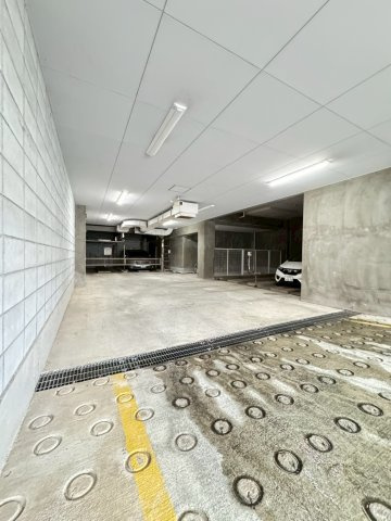 ステイツ神戸青谷・城の下通の駐車場