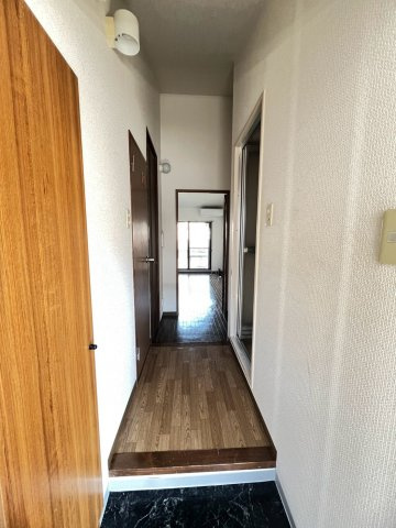 パインリッチⅠの玄関