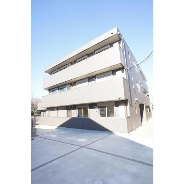 グランドソレイユの外観