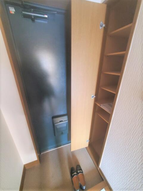 ＦＹハイアの玄関